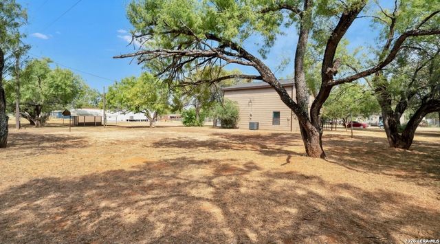 910 Cypress, Jourdanton, TX 78026