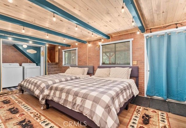 697 Mormon Springs, Crestline, CA 92325