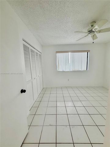 2334 S Cypress Bend Dr 505, Pompano Beach, FL 33069