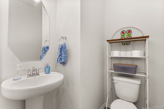 4012 Wild Bloom, Seguin, TX 78155