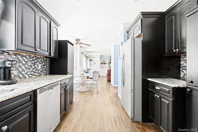 230 Eastport Manor Road, Manorville, NY 11949