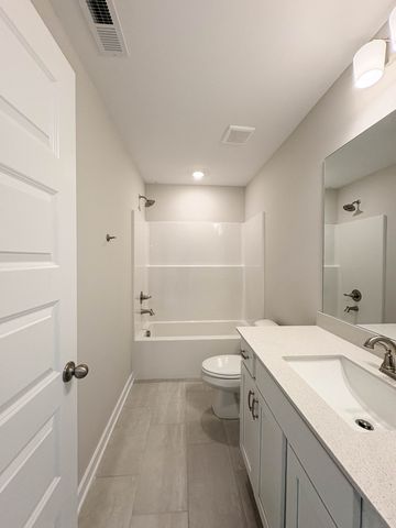 228 Hudson Dr, Gallatin, TN 37066