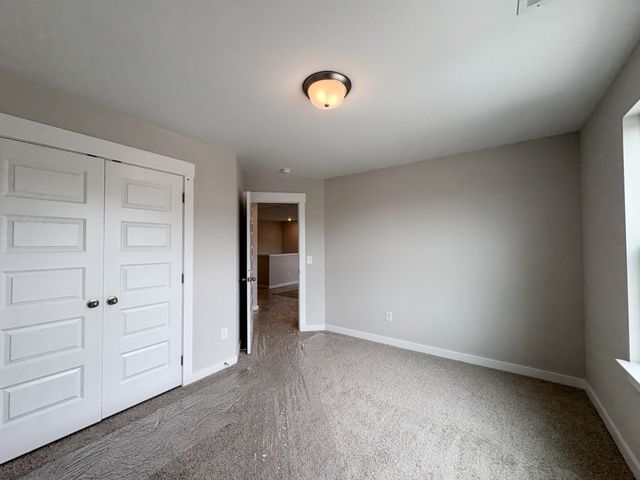 228 Hudson Dr, Gallatin, TN 37066