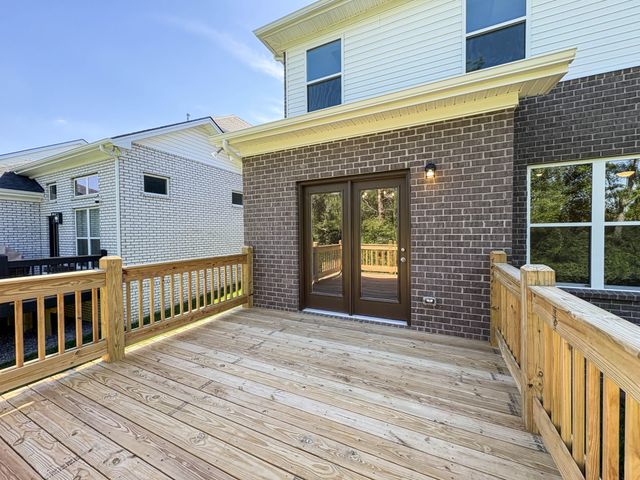 228 Hudson Dr, Gallatin, TN 37066