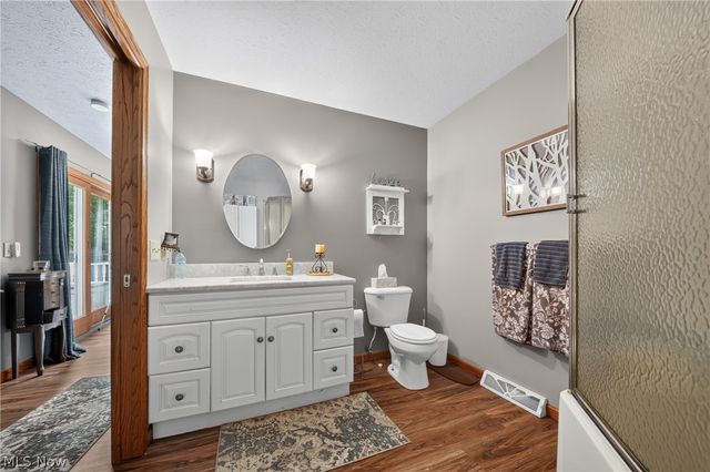 2505 Footville Richmond Road E, Jefferson, OH 44047