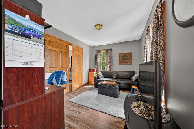 2505 Footville Richmond Road E, Jefferson, OH 44047