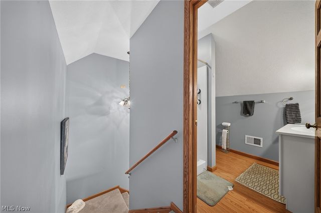 2505 Footville Richmond Road E, Jefferson, OH 44047