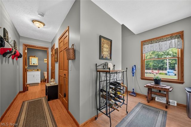 2505 Footville Richmond Road E, Jefferson, OH 44047