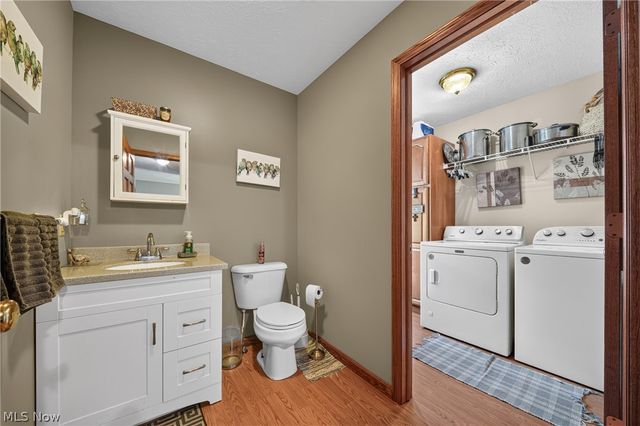 2505 Footville Richmond Road E, Jefferson, OH 44047