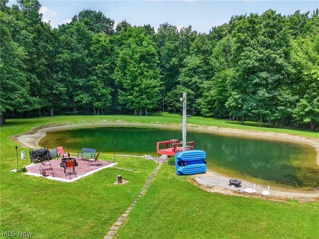 2505 Footville Richmond Road E, Jefferson, OH 44047