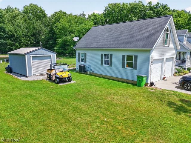 2505 Footville Richmond Road E, Jefferson, OH 44047