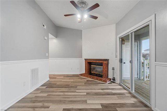 515 Wharf CT, Virginia Beach, VA 23462