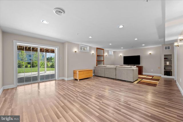 403 RICHARD ROBERTS ST, New Market, MD 21774