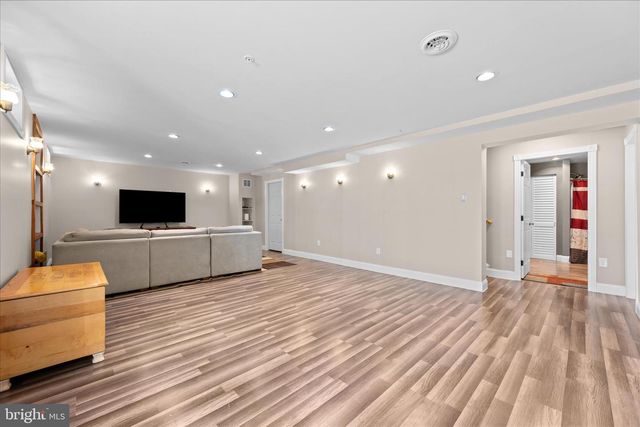 403 RICHARD ROBERTS ST, New Market, MD 21774
