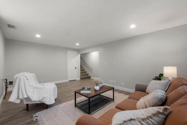 9109 24th Lane, Saint Louis Park, MN 55426