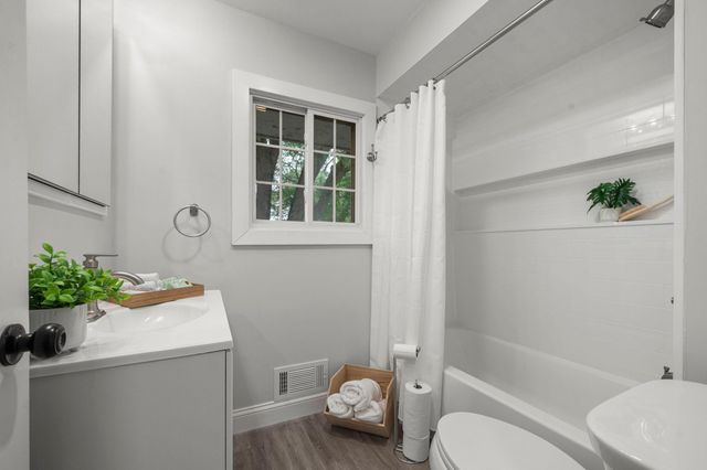 9109 24th Lane, Saint Louis Park, MN 55426