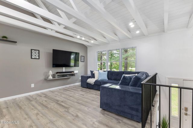247 Pinewood Drive, Guilderland, NY 12303