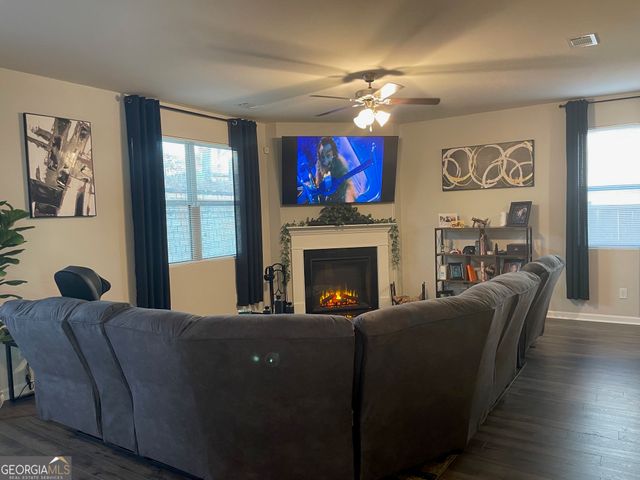 1538 Woodvale Street, Hampton, GA 30228