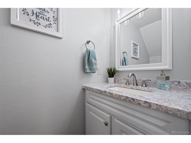 8701 Huron St 1-1-212, Thornton, CO 80260