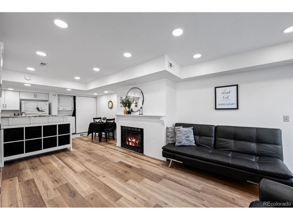 8701 Huron St 1-1-212, Thornton, CO 80260