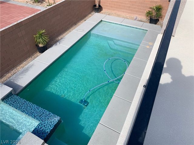 9284 Valley Betica Avenue, Las Vegas, NV 89148