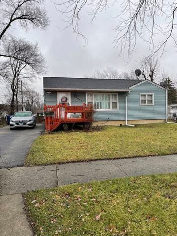 2637 Yeoman Street, Waukegan, IL 60087