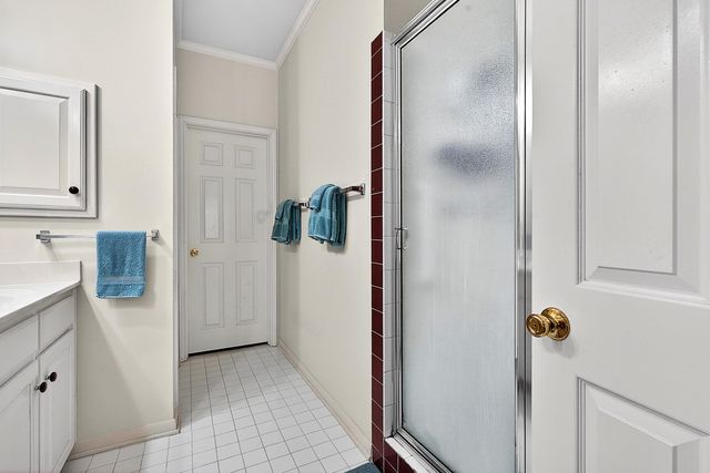 306 HAMPTON CT, Longview, TX 75605