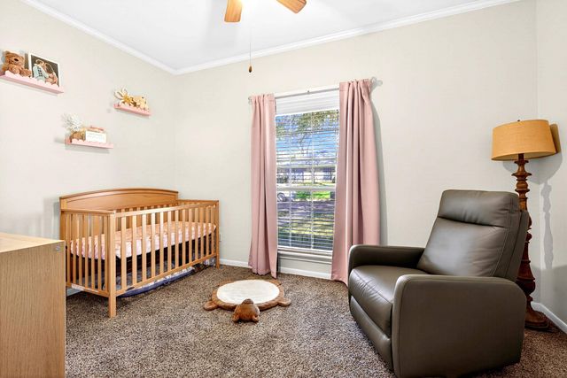 306 HAMPTON CT, Longview, TX 75605