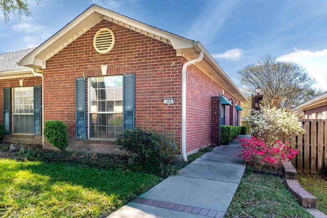 306 HAMPTON CT, Longview, TX 75605