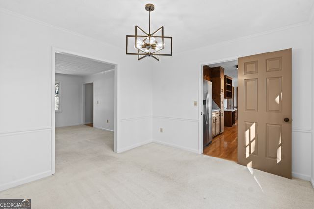 4566 Brandon Drive SW, Lilburn, GA 30047