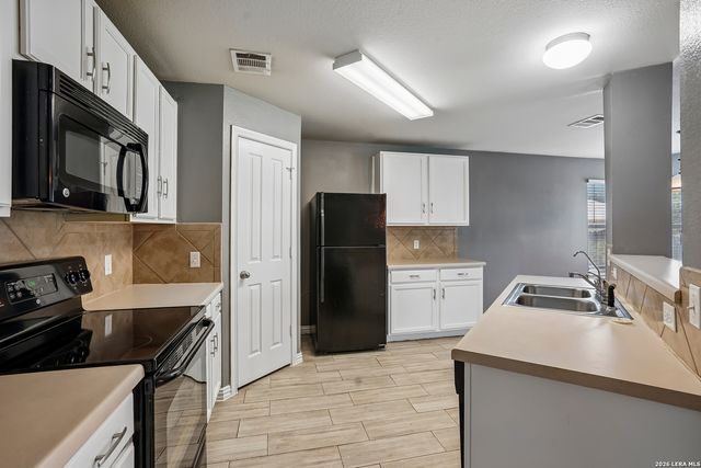229 HEREFORD ST, Cibolo, TX 78108