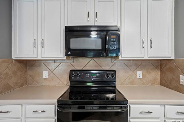 229 HEREFORD ST, Cibolo, TX 78108