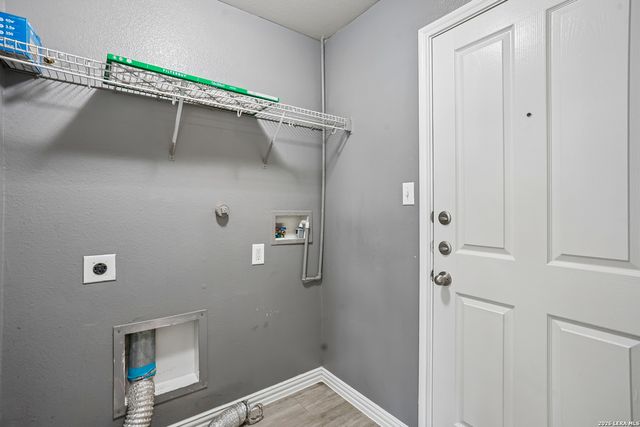 229 HEREFORD ST, Cibolo, TX 78108