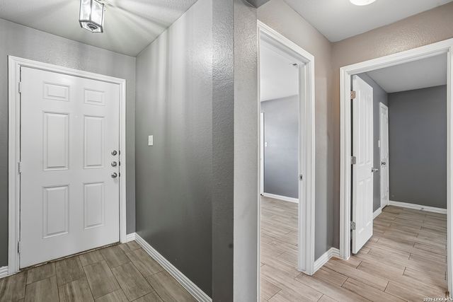 229 HEREFORD ST, Cibolo, TX 78108