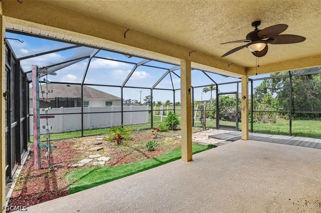 1006 NE 33rd ST, Cape Coral, FL 33909