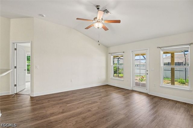 1006 NE 33rd ST, Cape Coral, FL 33909