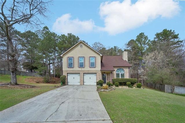 2100 Green Tree Court, Lithonia, GA 30058