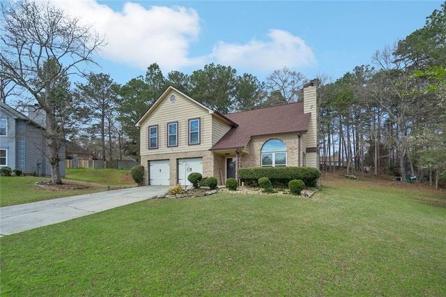 2100 Green Tree Court, Lithonia, GA 30058