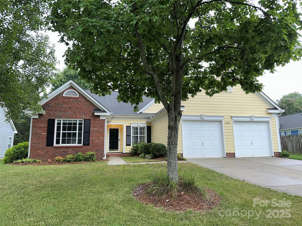 5416 Hedgecrest Place, Charlotte, NC 28269