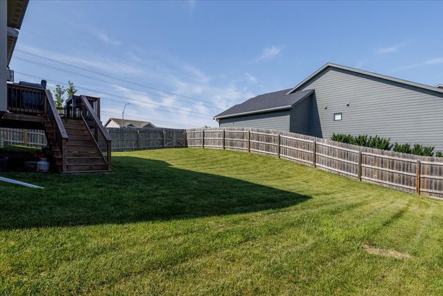 5530 148th Circle, Urbandale, IA 50323