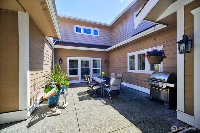 2427 Sundown Court, Anacortes, WA 98221