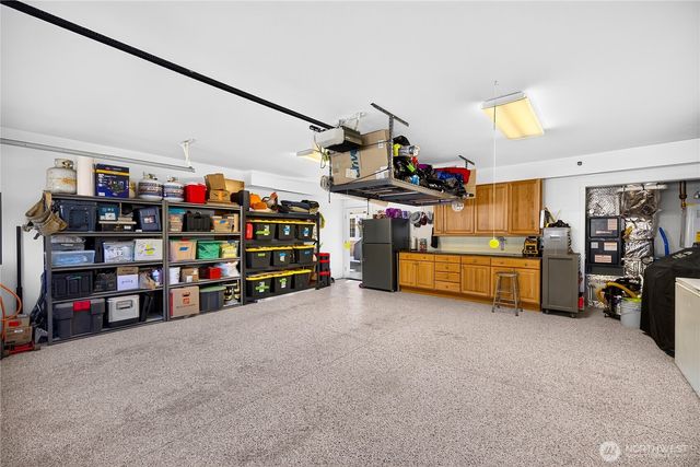 2427 Sundown Court, Anacortes, WA 98221