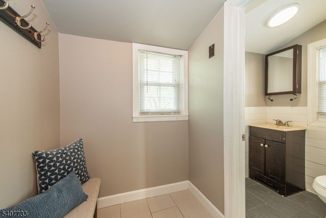 31 Smallwood Ave, Belleville Twp., NJ 07109