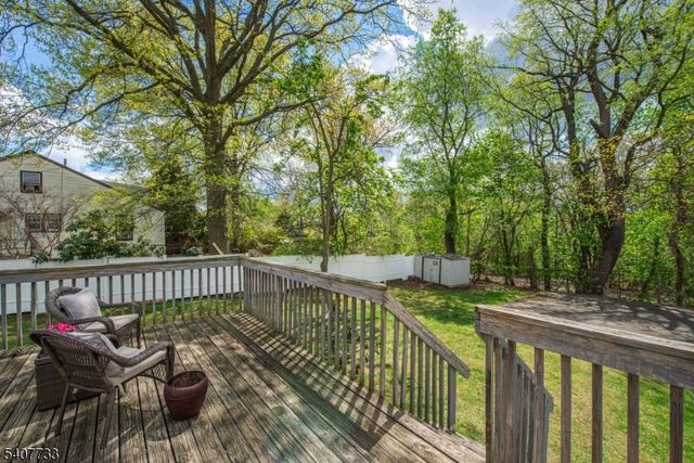 31 Smallwood Ave, Belleville Twp., NJ 07109