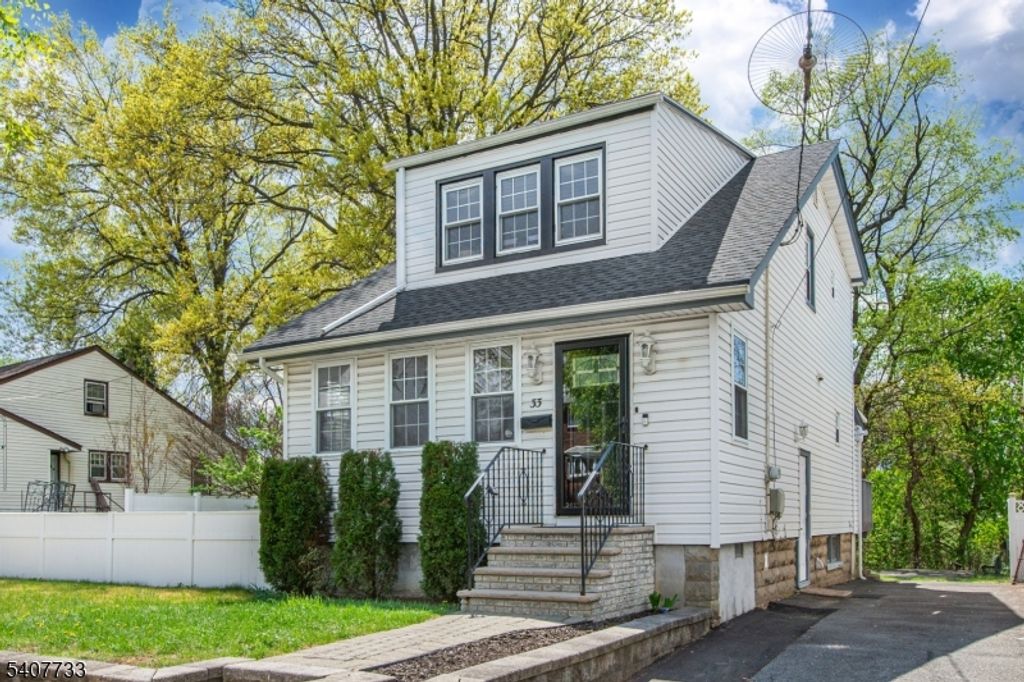 31 Smallwood Ave, Belleville Twp., NJ 07109