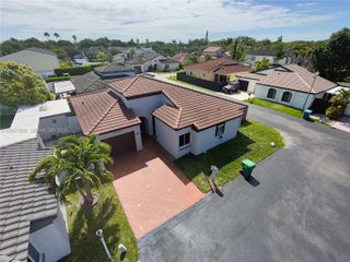 10959 SW 72nd Ter, Miami, FL 33173