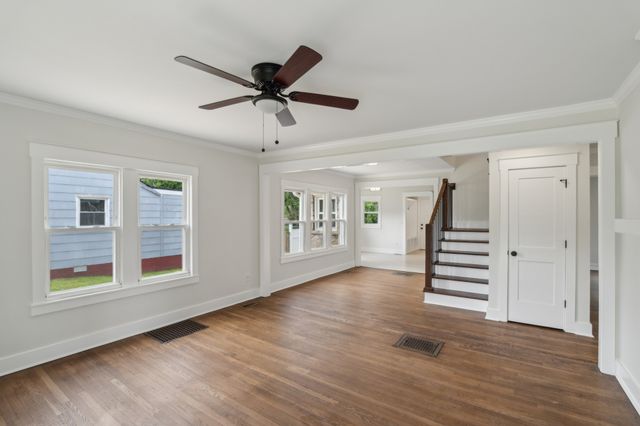 2003 26th Ave, N, Nashville, TN 37208