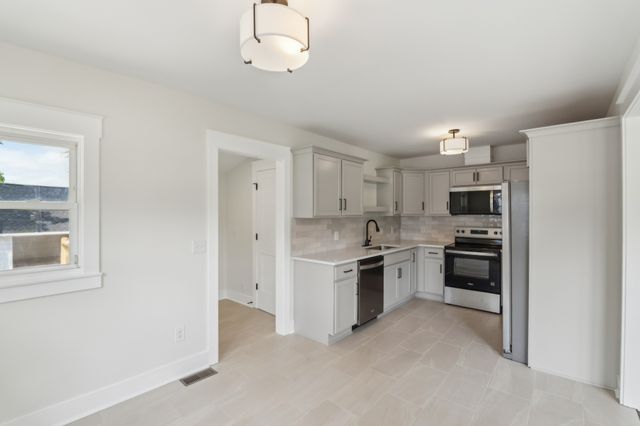 2003 26th Ave, N, Nashville, TN 37208