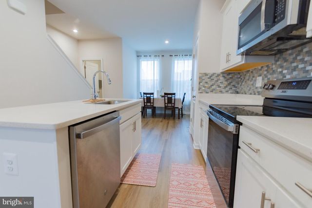 154 COOLIDGE AVE, Ranson, WV 25438