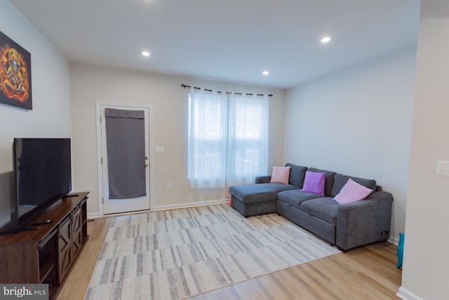 154 COOLIDGE AVE, Ranson, WV 25438